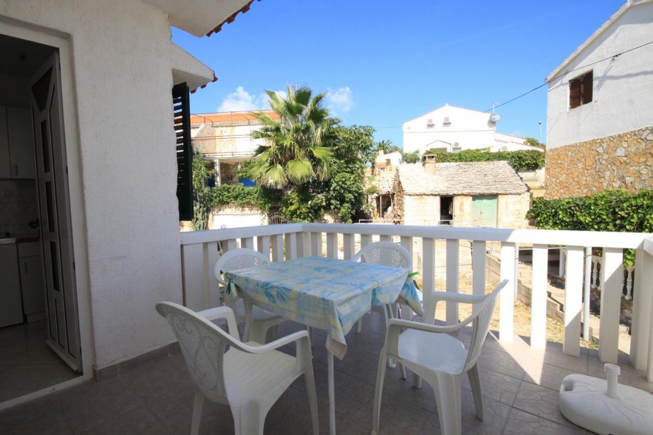 Apartments By The Sea Rukavac, Vis - 2478 Rukavac (Vis) Exterior foto