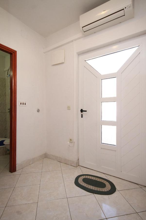 Apartments By The Sea Rukavac, Vis - 2478 Rukavac (Vis) Exterior foto